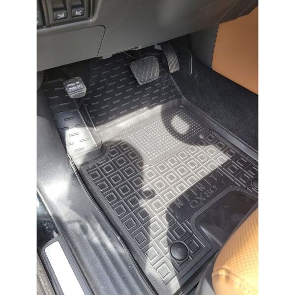 Коврики в салон Infiniti QX80 2018- 7 мест (3 ряда) резиновые, чёрные (AVTO-Gumm)