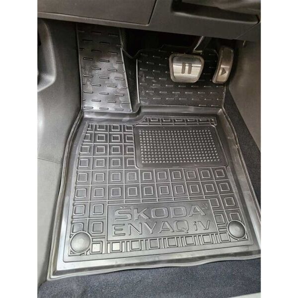 Коврики в салон Skoda Enyaq 4 2021- купе резиновые, чёрные (AVTO-Gumm)